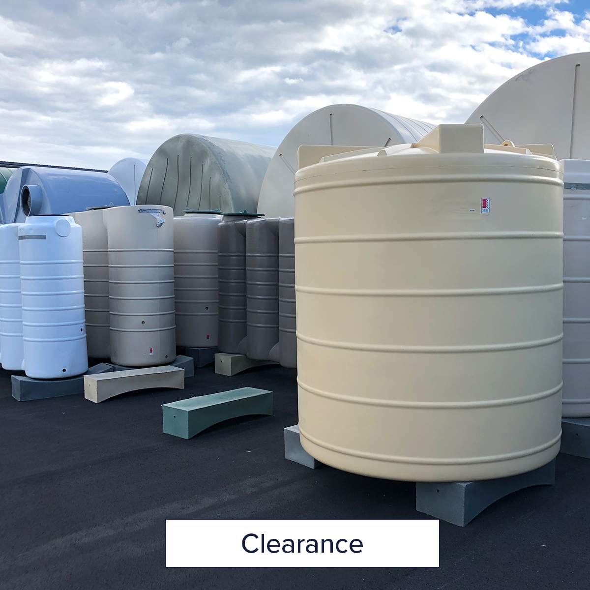 QTank_TanksinStock_Desktop_Clearance