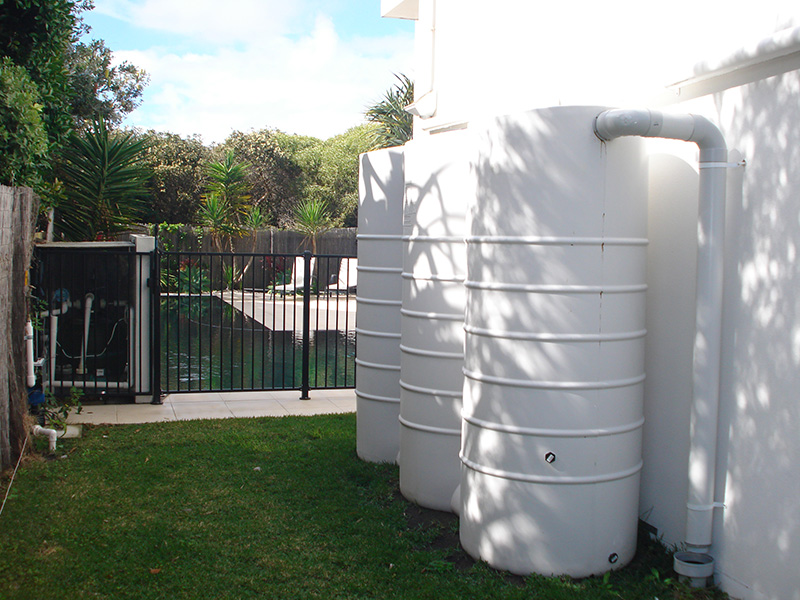 3000L slimline rainwater tank
