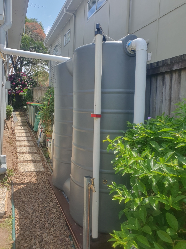 Side Wall Guided Tank Gauge - Image 2